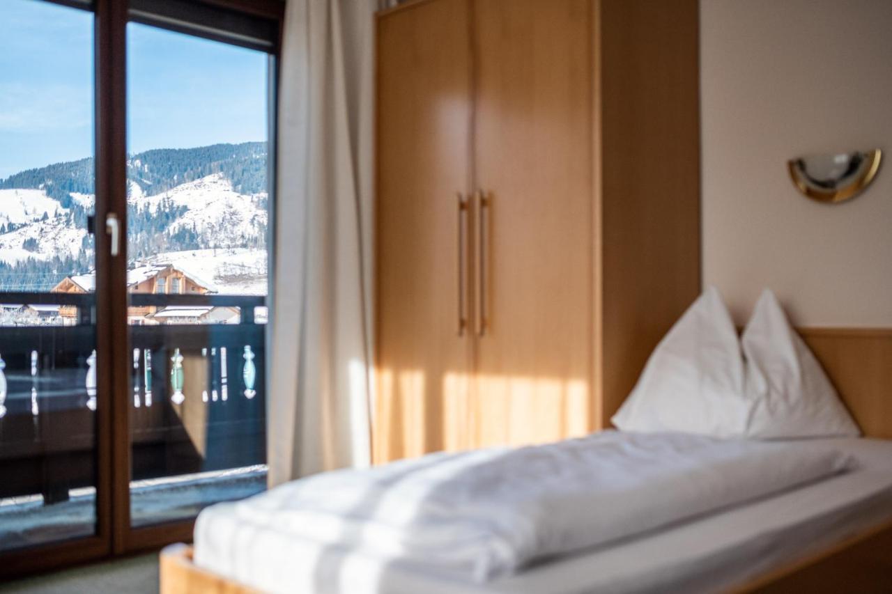 M-House Flachau Ganzes Haus Fuer 8 Personen Eksteriør bilde